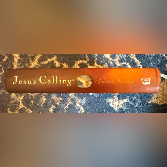 Jesus Calling Devotional Book by Sarah Young - Picture 3 of 3